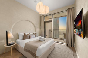 Cozy 4BR with Panoramic Dubai Creek Views